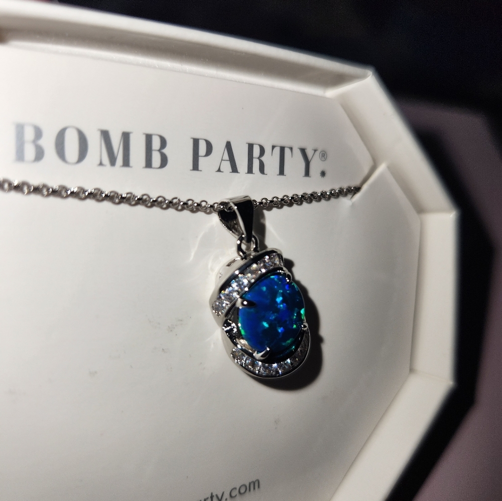 Necklace - bomb party
